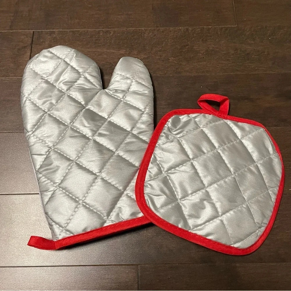 Vintage Looking Funny  Oven Mitts (swear words have been covered photo) - Picture 4 of 5